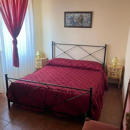 Appartamentino Di Corso Umberto Ronciglione (Viterbo) Exterior foto